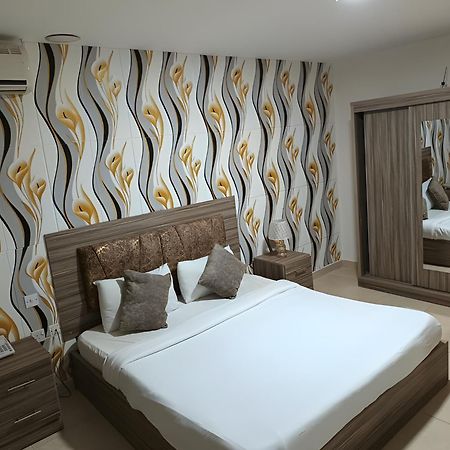 עמאן Rayan Hotel Apartments מראה חיצוני תמונה