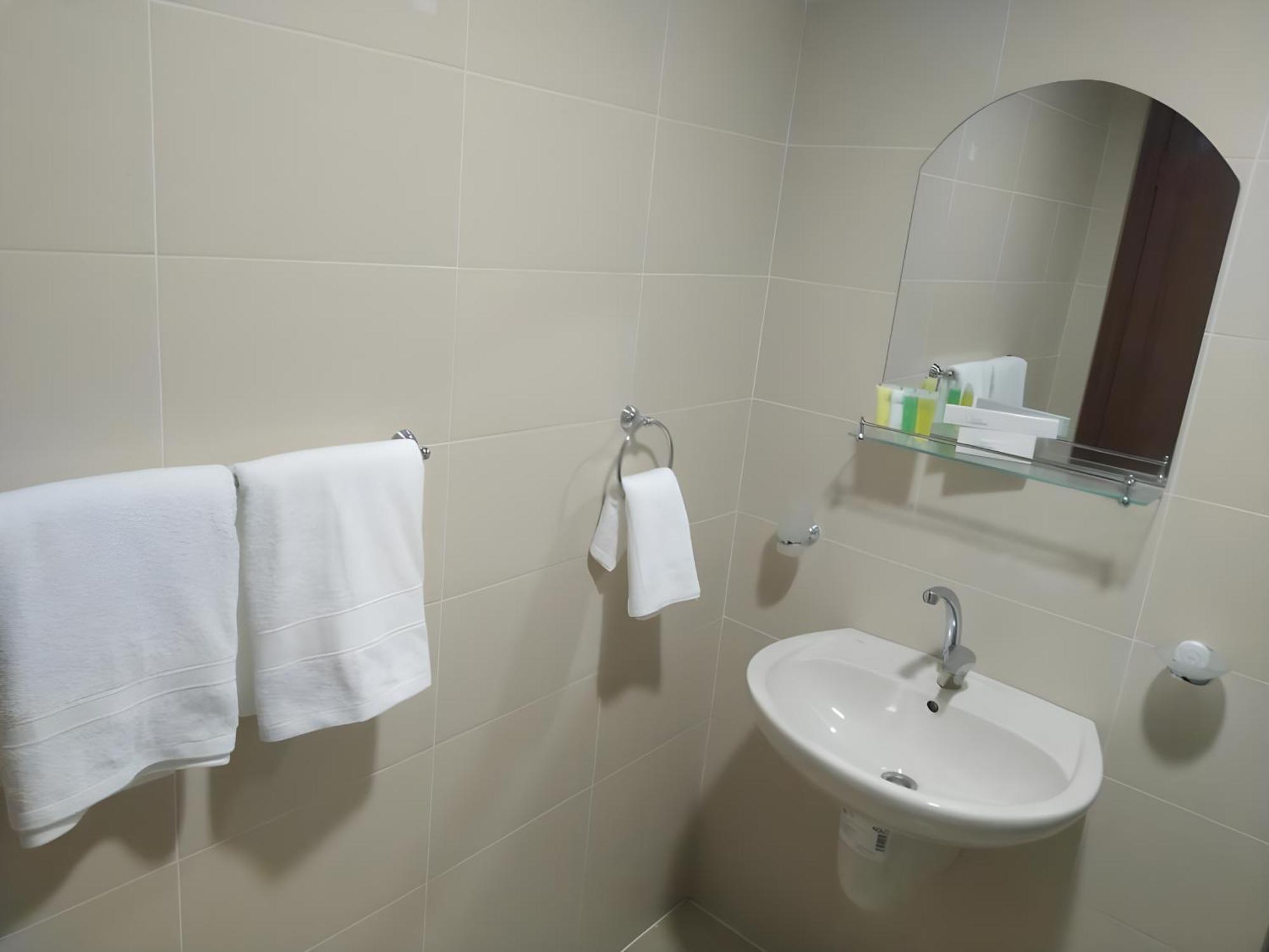 עמאן Rayan Hotel Apartments מראה חיצוני תמונה