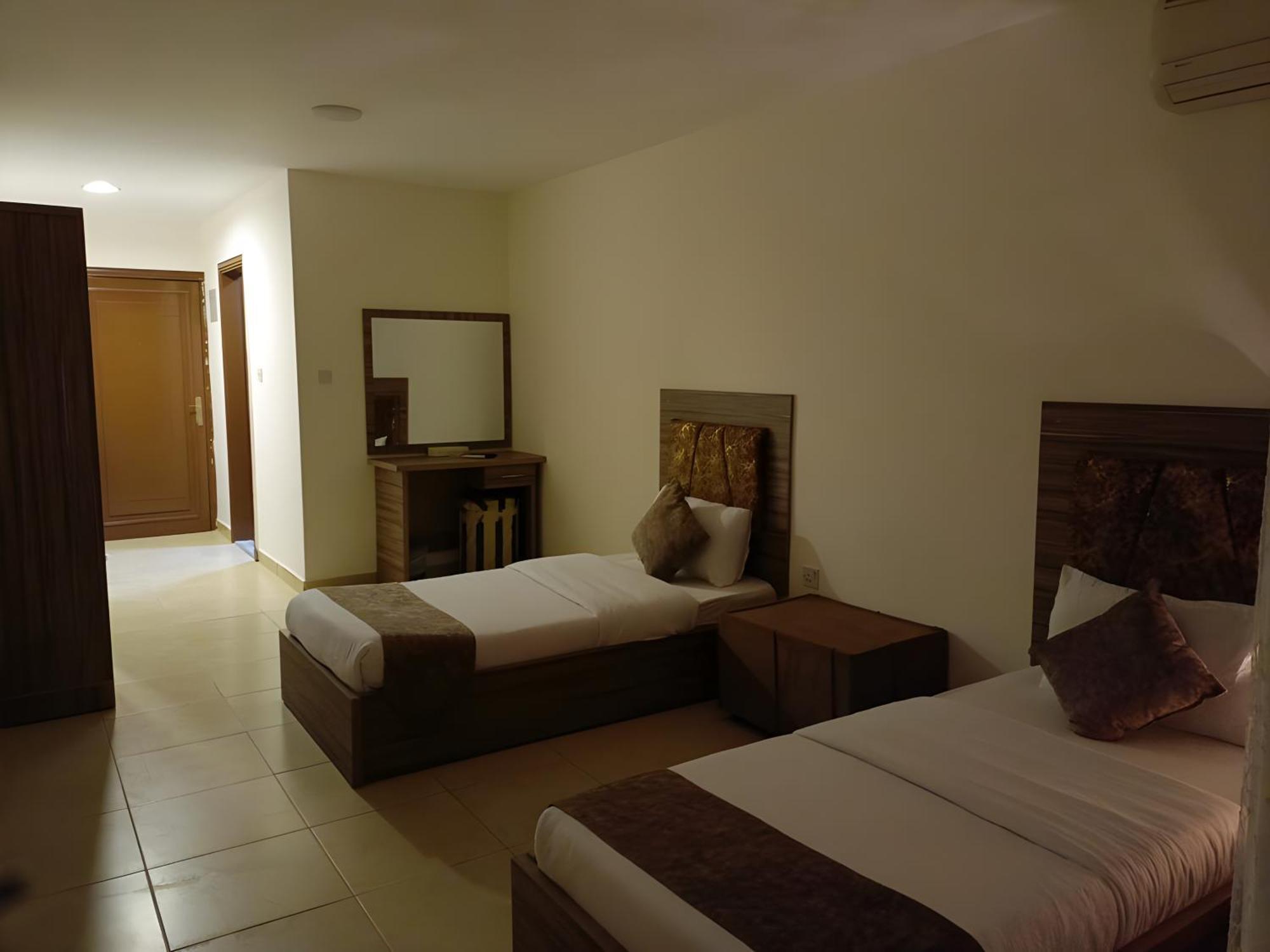 עמאן Rayan Hotel Apartments מראה חיצוני תמונה