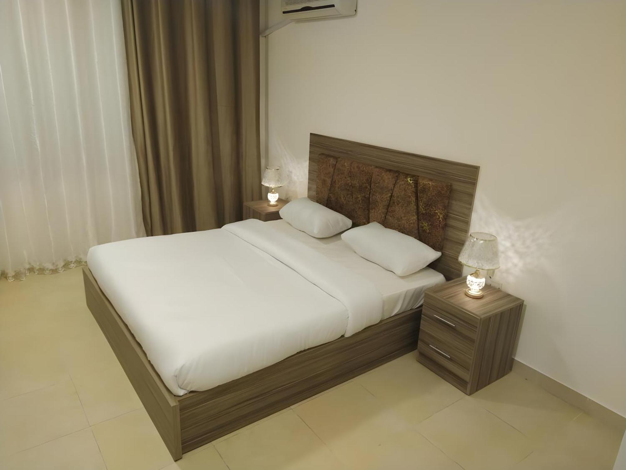 עמאן Rayan Hotel Apartments מראה חיצוני תמונה